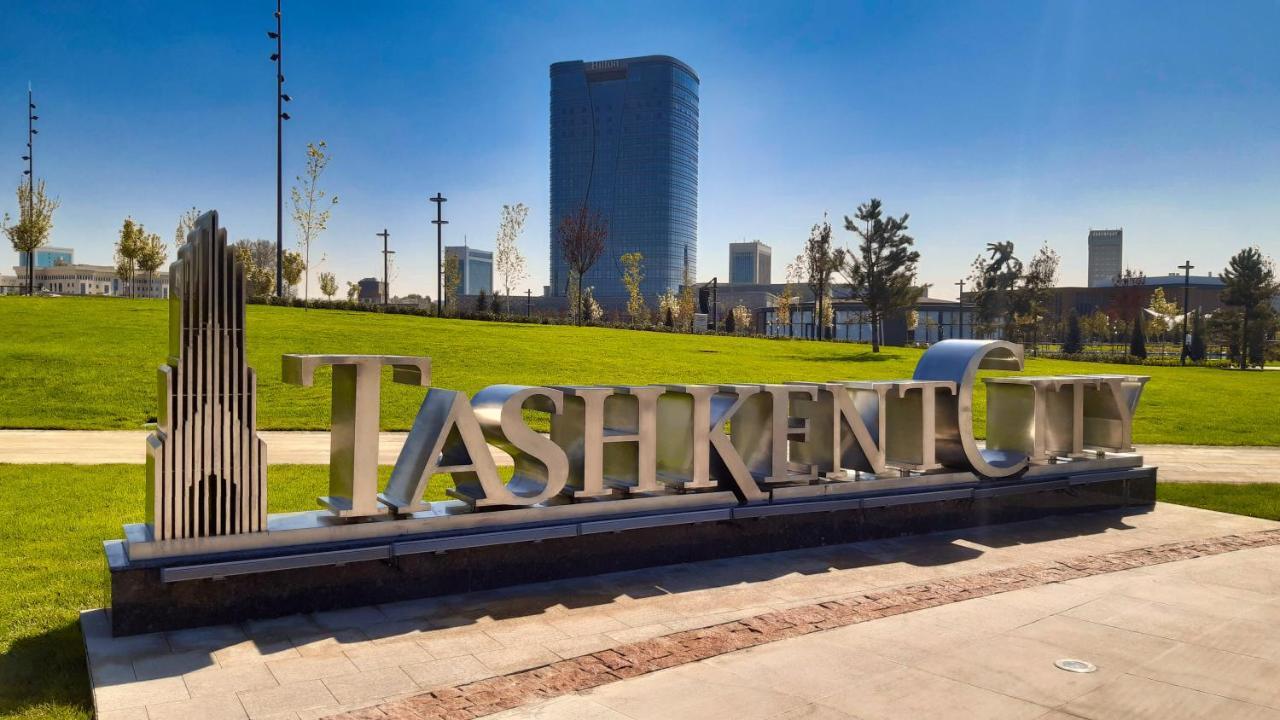 Appartamento Covent Garden Tashkent Esterno foto
