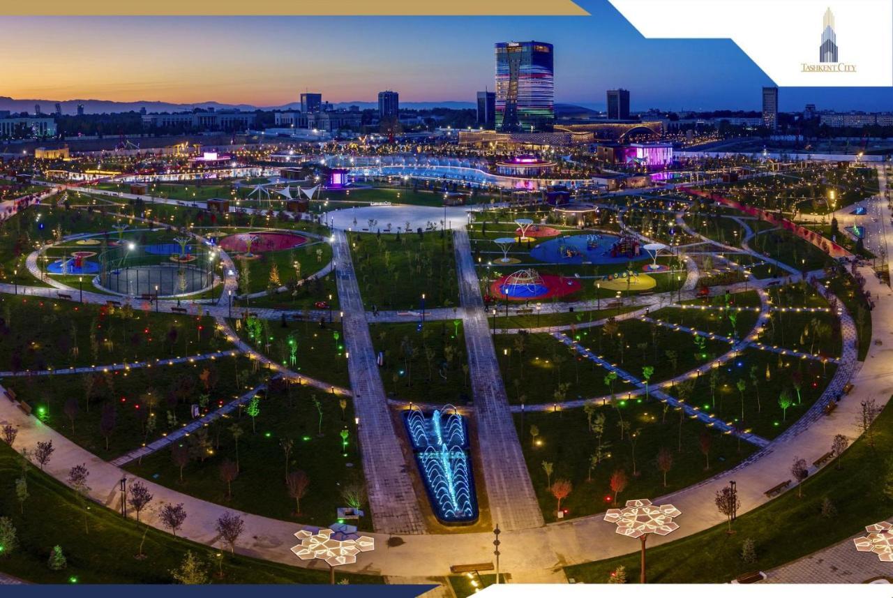 Appartamento Covent Garden Tashkent Esterno foto