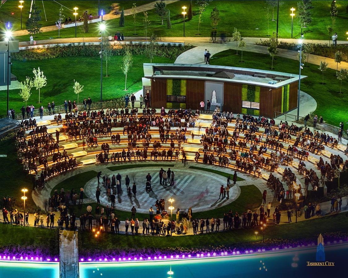 Appartamento Covent Garden Tashkent Esterno foto